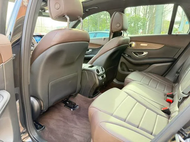 Mercedes-Benz GLC 2022 Second change GLC 260 L 4MATIC Dynamic interior photo 11