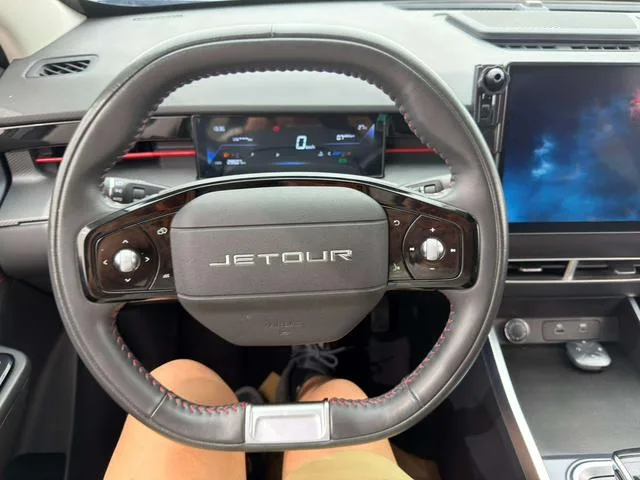 Jetour Dasheng 2024 1.5T DCT Estrellas PRO interior foto 11 Jetour Dasheng 2024 1.5T DCT Estrellas PRO interior foto 11