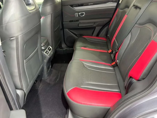 Jetour Dasheng 2024 1.5T DCT Estrellas PRO interior foto 14 Jetour Dasheng 2024 1.5T DCT Estrellas PRO interior foto 14