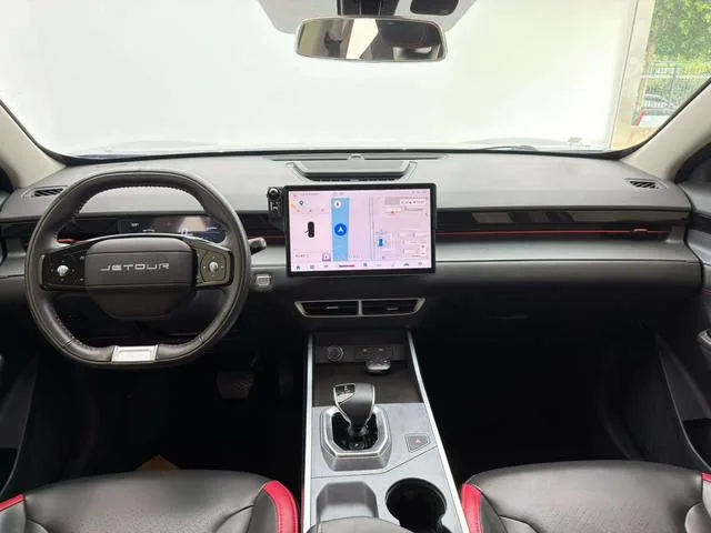Jetour Dasheng 2024 1.5T DCT Estrellas PRO interior foto 16 Jetour Dasheng 2024 1.5T DCT Estrellas PRO interior foto 16