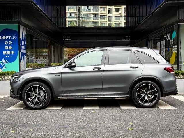 Mercedes-Benz GLC AMG 2022 AMG GLC 43 4MATIC exterior photo 2 Mercedes-Benz GLC AMG 2022 AMG GLC 43 4MATIC exterior photo 2