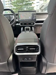 Jetour T2 2023 1.5TD Two-wheel drive Discover PRO interior photo 11 Jetour T2 2023 1.5TD Two-wheel drive Discover PRO interior photo 11