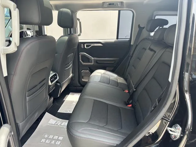 Jetour T2 2023 1.5TD Two-wheel drive Discover PRO interior photo 13 Jetour T2 2023 1.5TD Two-wheel drive Discover PRO interior photo 13