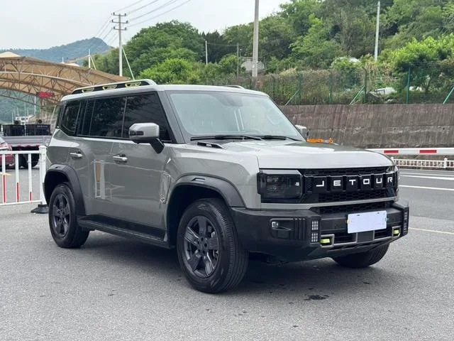 Jetour T2 2023 1.5TD Two-wheel drive Discover PRO exterior photo 3 Jetour T2 2023 1.5TD Two-wheel drive Discover PRO exterior photo 3