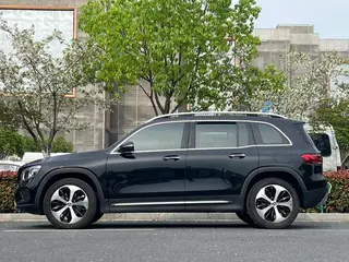 Mercedes-Benz GLB 2023 GLB 220 Fashionable exterior photo 6