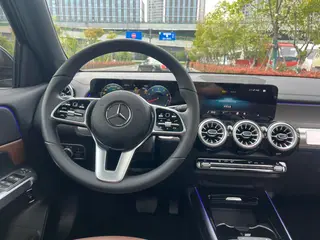 Mercedes-Benz GLB 2023 GLB 220 Fashionable interior photo 18