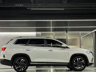 Jetour X90 2019 1.6T DCT Zun Travel Edition 6 seat Country VI exterior photo 4 Jetour X90 2019 1.6T DCT Zun Travel Edition 6 seat Country VI exterior photo 4