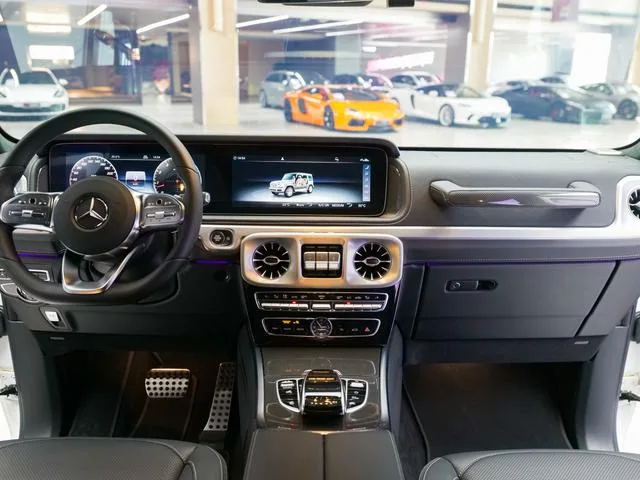 Mercedes-Benz G-Class 2022 G 500 interior photo 12