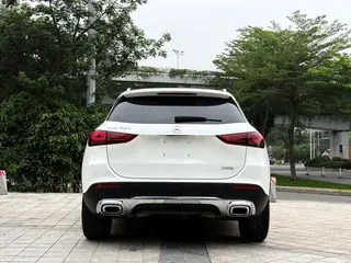 Mercedes-Benz GLA 2020 GLA 200 exterior photo 5