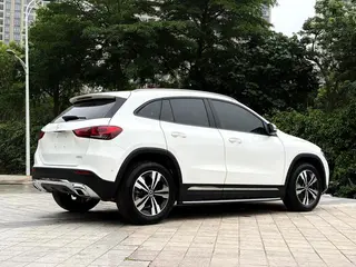 Mercedes-Benz GLA 2020 GLA 200 exterior photo 6