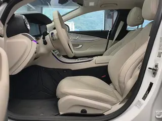Mercedes-Benz CLS 2022 CLS 300 Luxury type interior photo 15
