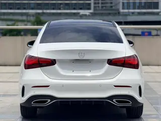 Mercedes-Benz A-Class 2025 A 200 L Edición de moda exterior foto 4 Mercedes-Benz A-Class 2025 A 200 L Edición de moda exterior foto 4