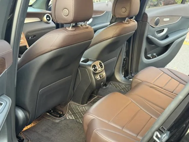 Mercedes-Benz GLC 2022 Restyling GLC 300 L 4MATIC Dynamic interior photo 6 Mercedes-Benz GLC 2022 Restyling GLC 300 L 4MATIC Dynamic interior photo 6