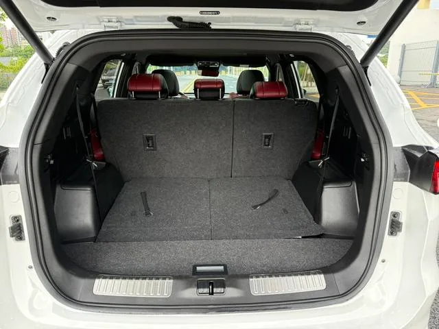 Jetour X70 PLUS 2021 1.6T DCT Tierra Pro 7 Asiento interior foto 14 Jetour X70 PLUS 2021 1.6T DCT Tierra Pro 7 Asiento interior foto 14