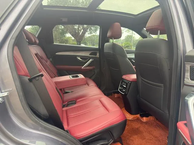 Jetour X70 PRO 2024 1.5T DCT Peanut Edition 5 seat interior photo 16