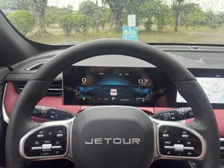 Jetour X70 PRO 2024 1.5T DCT Peanut Edition 5 seat interior photo 17