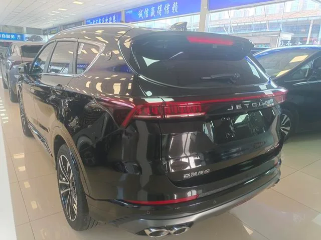 Jetour X70 PLUS 2023 1.6T DCT Fuerte PLUS 5 Asiento interior foto 6 Jetour X70 PLUS 2023 1.6T DCT Fuerte PLUS 5 Asiento interior foto 6