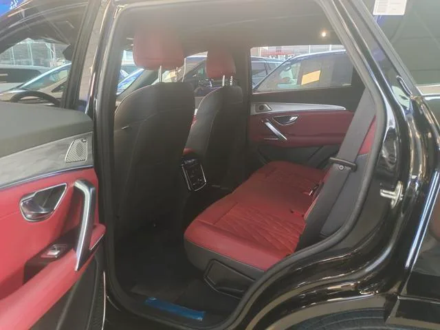 Jetour X70 PLUS 2023 1.6T DCT Fuerte PLUS 5 Asiento interior foto 8 Jetour X70 PLUS 2023 1.6T DCT Fuerte PLUS 5 Asiento interior foto 8