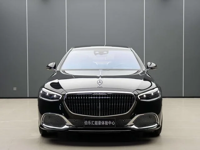 Mercedes-Benz Mercedes-Maybach S-Class 2022 S 680 4MATIC exterior foto 4 Mercedes-Benz Mercedes-Maybach S-Class 2022 S 680 4MATIC exterior foto 4