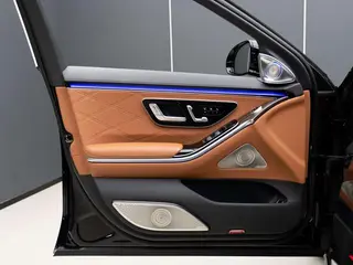 Mercedes-Benz Mercedes-Maybach S-Class 2022 S 680 4MATIC exterior foto 8 Mercedes-Benz Mercedes-Maybach S-Class 2022 S 680 4MATIC exterior foto 8