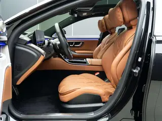Mercedes-Benz Mercedes-Maybach S-Class 2022 S 680 4MATIC exterior foto 10 Mercedes-Benz Mercedes-Maybach S-Class 2022 S 680 4MATIC exterior foto 10