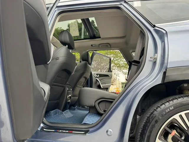Jetour X90 2020 1.6T DCT Shadow Edition 5 seat interior photo 11 Jetour X90 2020 1.6T DCT Shadow Edition 5 seat interior photo 11