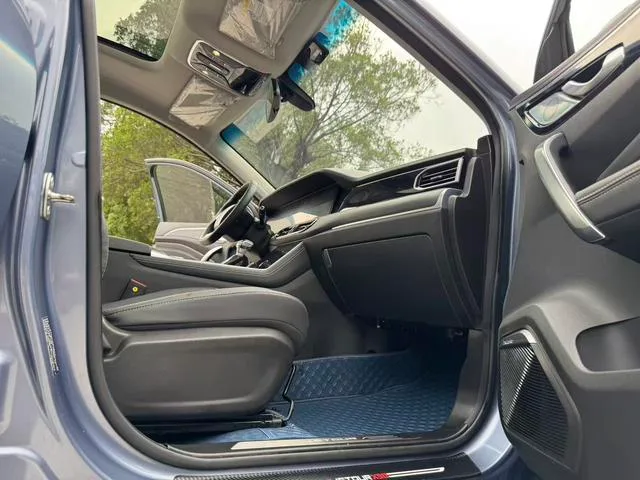 Jetour X90 2020 1.6T DCT Shadow Edition 5 seat interior photo 14 Jetour X90 2020 1.6T DCT Shadow Edition 5 seat interior photo 14