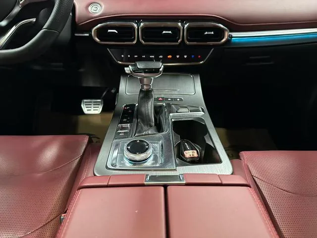 Jetour X70 PLUS 2021 1.6T DCT star 5 seat interior photo 12 Jetour X70 PLUS 2021 1.6T DCT star 5 seat interior photo 12
