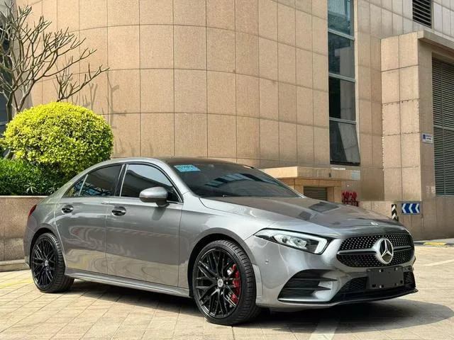Mercedes-Benz A-Class 2022 Модификация A 200 L Спортивный седан Модная версия экстерьер фото 3