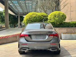 Mercedes-Benz A-Class 2022 Модификация A 200 L Спортивный седан Модная версия интерьер фото 8