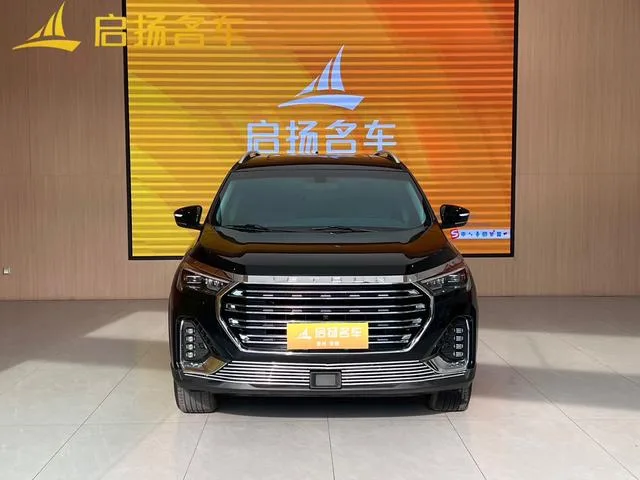 Jetour X90 PLUS 2023 Restyling 1.6TD DCT Villa exterior photo 2
