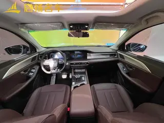 Jetour X90 PLUS 2023 Restyling 1.6TD DCT Villa interior photo 7