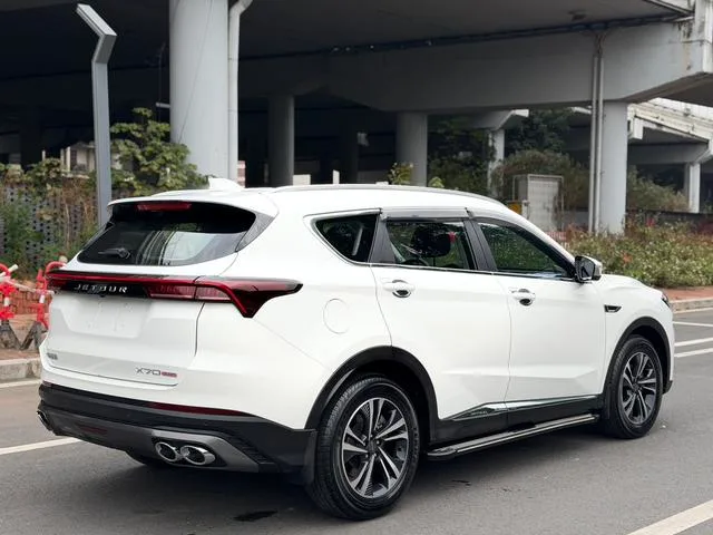 Jetour X70 PLUS 2021 1.5T DCT mountain 7 seat exterior photo 5 Jetour X70 PLUS 2021 1.5T DCT mountain 7 seat exterior photo 5