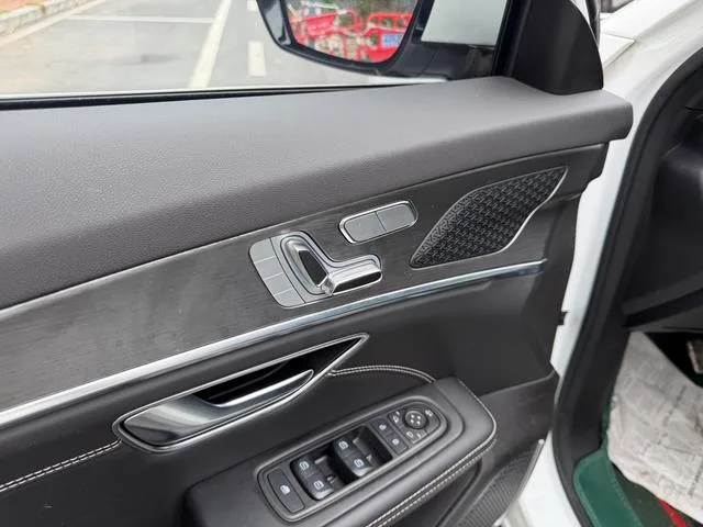 Jetour X70 PLUS 2021 1.5T DCT mountain 7 seat interior photo 14 Jetour X70 PLUS 2021 1.5T DCT mountain 7 seat interior photo 14