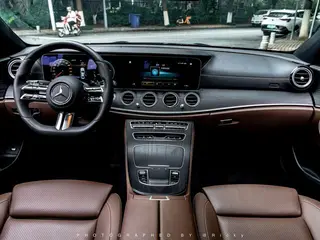 Mercedes-Benz E-Class 2022 Reforma E 300 L Estilo de moda Coche deportivo exterior foto 3 Mercedes-Benz E-Class 2022 Reforma E 300 L Estilo de moda Coche deportivo exterior foto 3