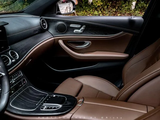Mercedes-Benz E-Class 2022 Reforma E 300 L Estilo de moda Coche deportivo interior foto 7 Mercedes-Benz E-Class 2022 Reforma E 300 L Estilo de moda Coche deportivo interior foto 7
