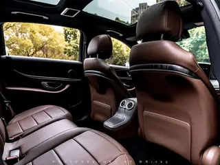 Mercedes-Benz E-Class 2022 Reforma E 300 L Estilo de moda Coche deportivo interior foto 10 Mercedes-Benz E-Class 2022 Reforma E 300 L Estilo de moda Coche deportivo interior foto 10