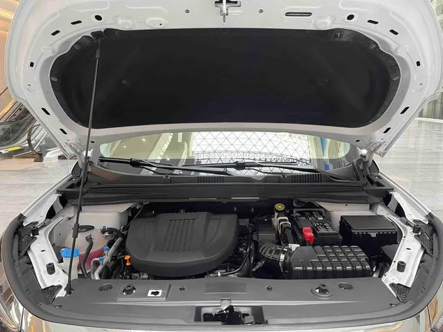 Jetour X90 PLUS 2024 1.6TD DCT Villa interior photo 13