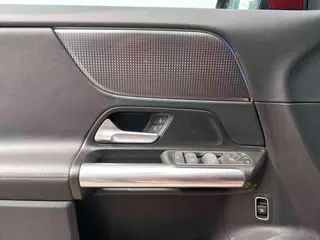 Mercedes-Benz GLA 2022 GLA 200 interior photo 14 Mercedes-Benz GLA 2022 GLA 200 interior photo 14