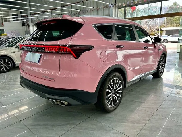 Jetour X70 PLUS 2024 1.6T DCT Super Edition 7 seat exterior photo 6 Jetour X70 PLUS 2024 1.6T DCT Super Edition 7 seat exterior photo 6