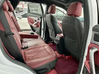 Jetour X70 PLUS 2024 1.6T DCT Super Edition 7 seat interior photo 11 Jetour X70 PLUS 2024 1.6T DCT Super Edition 7 seat interior photo 11