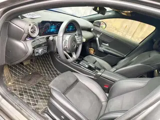 Mercedes-Benz A-Class 2023 A 200 L Voiture de sport version mode intérieur photo 12
