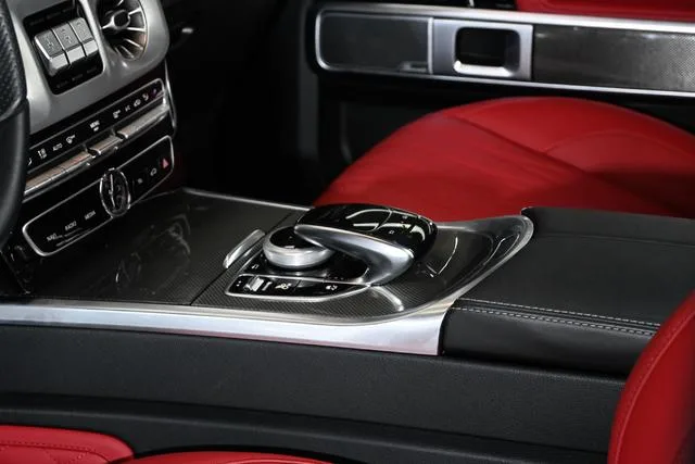 Mercedes-Benz G-Class 2022 G 500 interior foto 17
