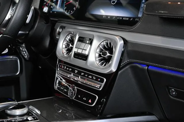 Mercedes-Benz G-Class 2022 G 500 interior foto 19