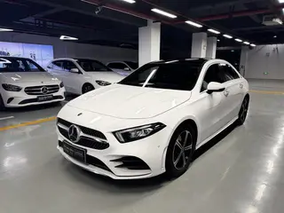 Mercedes-Benz A-Class 2022 Second change A 200 L Sport Sedan Fashion Edition exterior photo 1