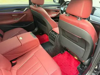 BMW 5 Series 2022 Second change 530Li Leading Type M Sports suit interior photo 11 BMW 5 Series 2022 Second change 530Li Leading Type M Sports suit interior photo 11