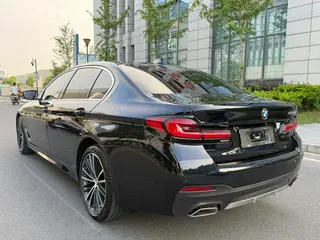 BMW 5 Series 2022 Second change 530Li Leading Type M Sports suit interior photo 18 BMW 5 Series 2022 Second change 530Li Leading Type M Sports suit interior photo 18