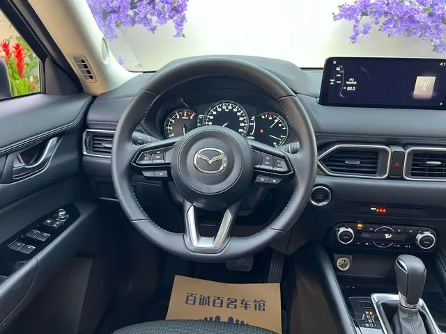 Mazda CX-5 2025 2.0L Automatic two-wheel drive Zhishang Pro interior photo 12 Mazda CX-5 2025 2.0L Automatic two-wheel drive Zhishang Pro interior photo 12