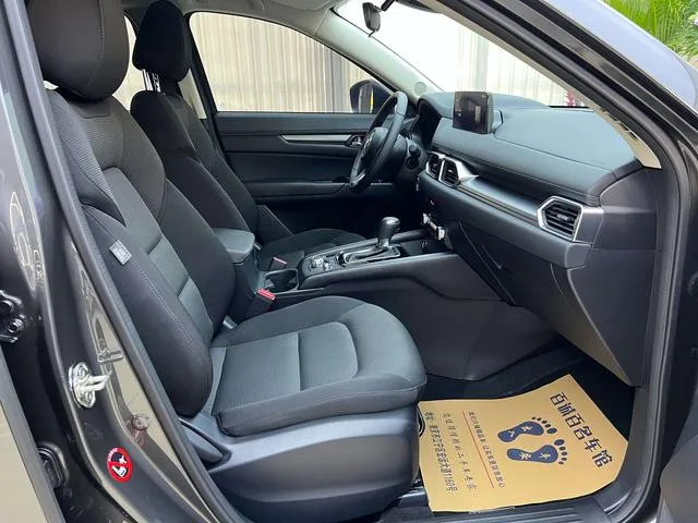 Mazda CX-5 2025 2.0L Automatic two-wheel drive Zhishang Pro interior photo 16 Mazda CX-5 2025 2.0L Automatic two-wheel drive Zhishang Pro interior photo 16