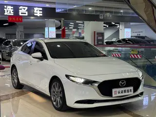 Mazda Mazda3 Axela 2021 2.0L Automatic quality dazzle version exterior photo 3 Mazda Mazda3 Axela 2021 2.0L Automatic quality dazzle version exterior photo 3
